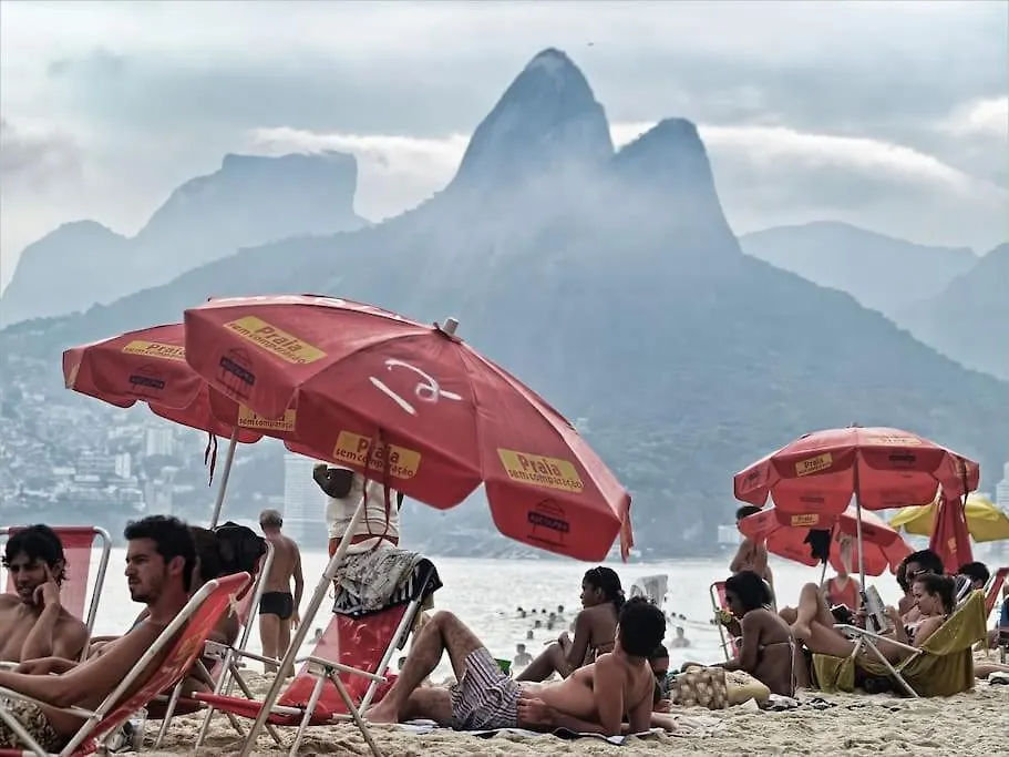 Elegant Apt Ipanema By The Beach-1